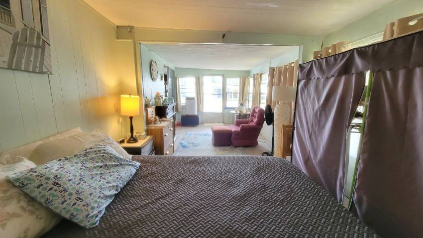 165 Juniper Drive West a Dundee, FL Mobile or Manufactured Home for Sale